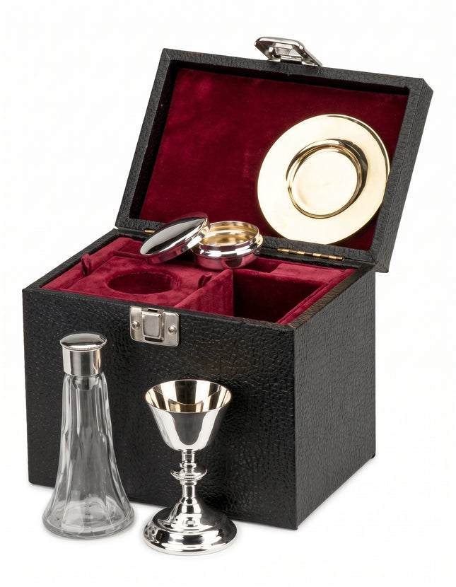4Pc Georgian Set With Glass Cruet