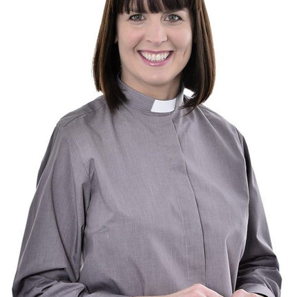 Woman's Clerical Long Sleeve Shirt - 1in Slip In Collar