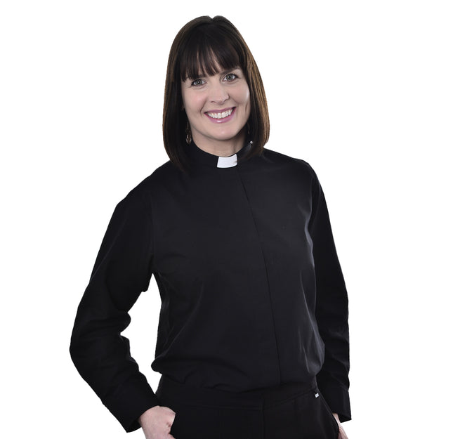 Woman's Clerical Long Sleeve Shirt - 1in Slip In Collar